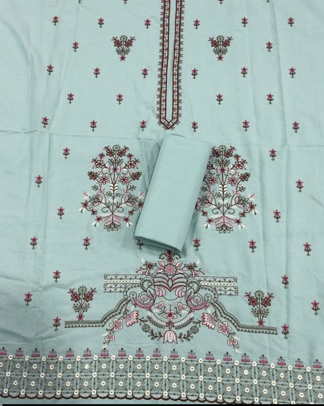 Bareeze Lawn 2 piece