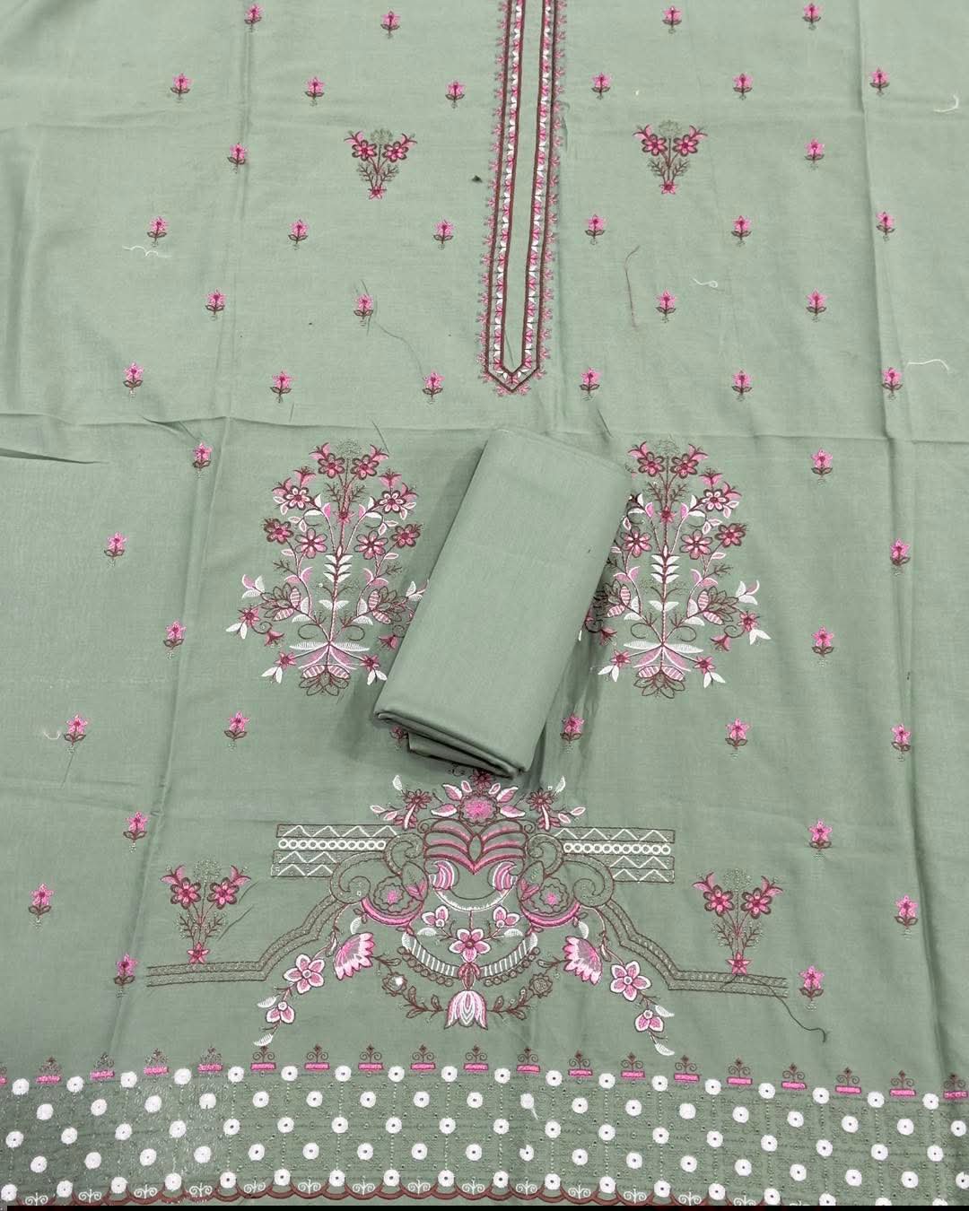 Bareeze Lawn 2 piece