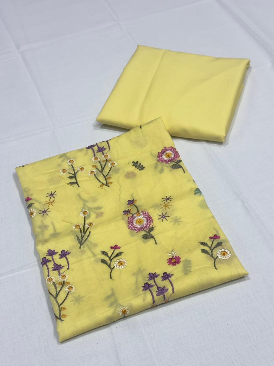 Bareeze Lawn 2 piece