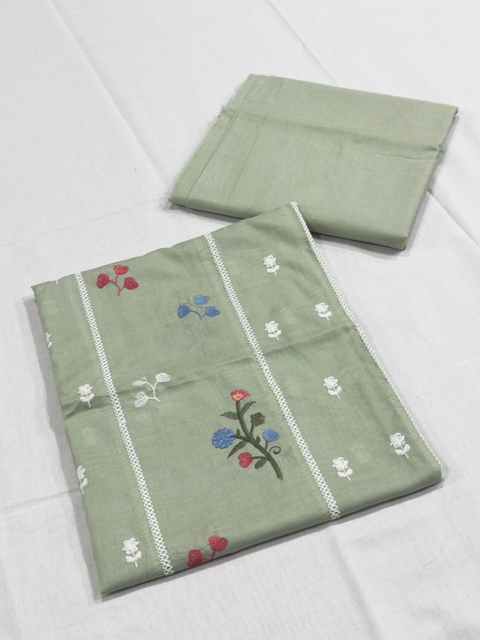 Bareeze Lawn 2 piece