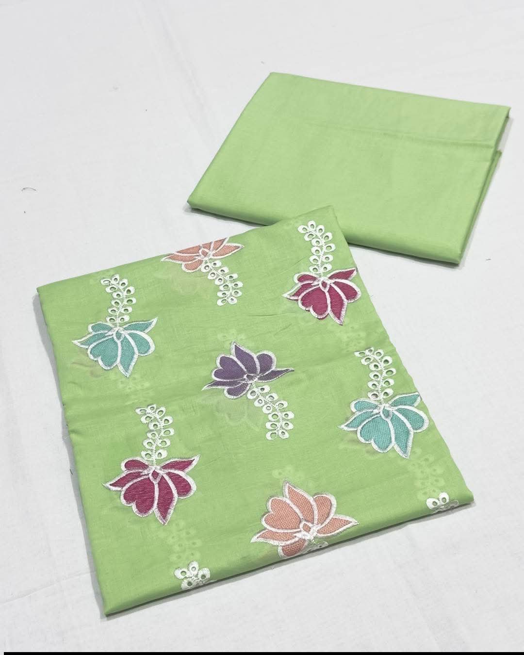 Bareeze Lawn 2 piece